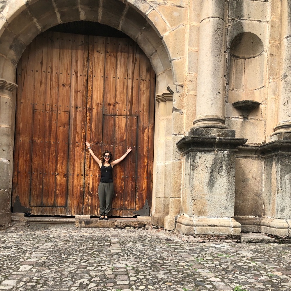 Meet your Posher, Cyrous